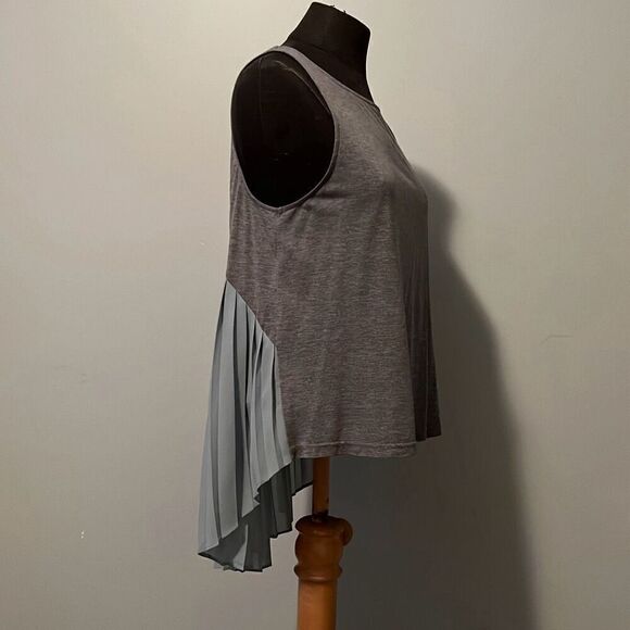 Urban Outfitters Sparkle & Fade Womens Gray high Low Hem Pleated Tank Top - Picture 6 of 9